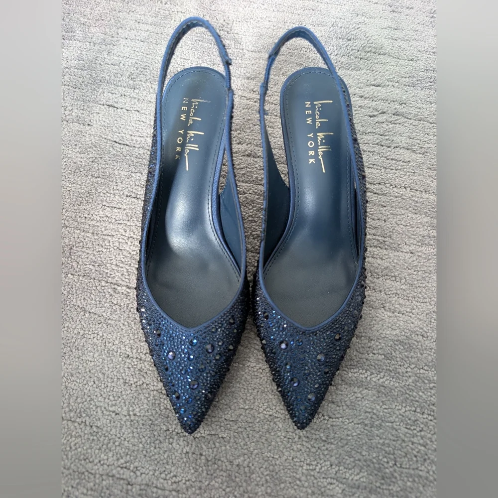 Elegant Blue Slingback Kitten Heels - Picture 2 of 4
